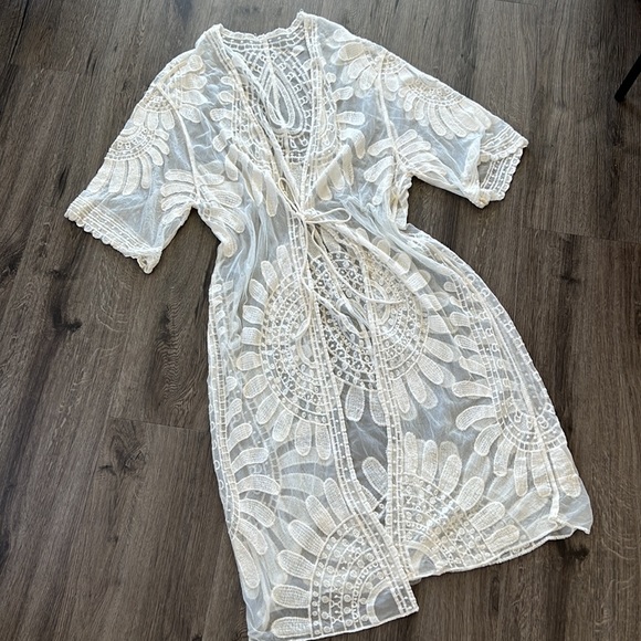 🦋 Floral bohemian sheer kimono beach cover up - Picture 3 of 12